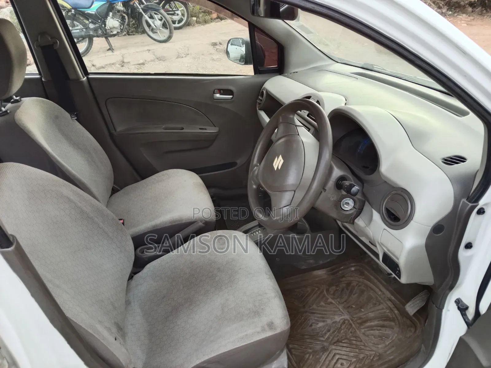 Suzuki Alto 1.0 2012 White
