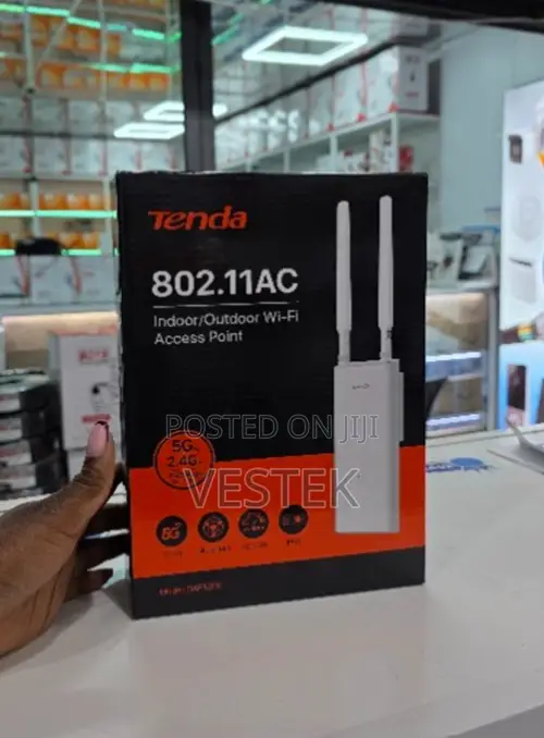 Tenda OAP1200 AC1200 Dual-Band Indoor/Outdoor Access Point
