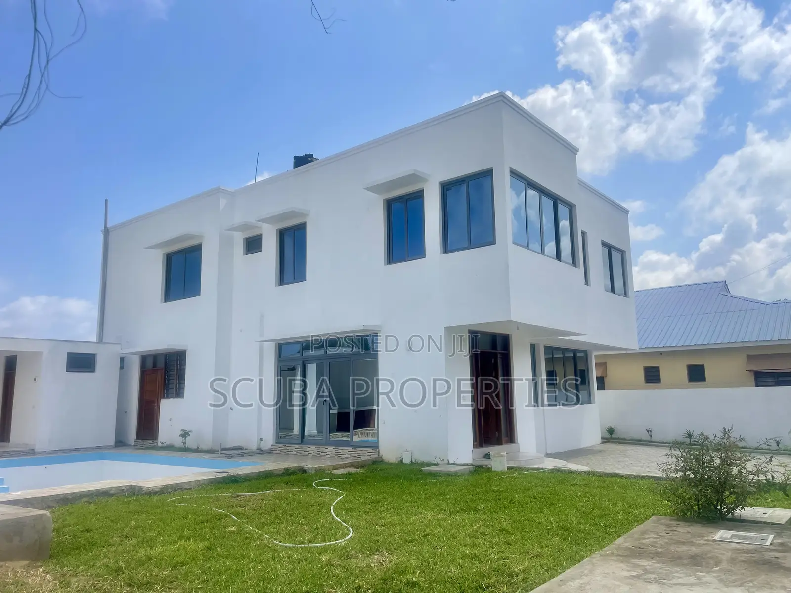 4bdrm House in Casuarina, Town Centre for sale