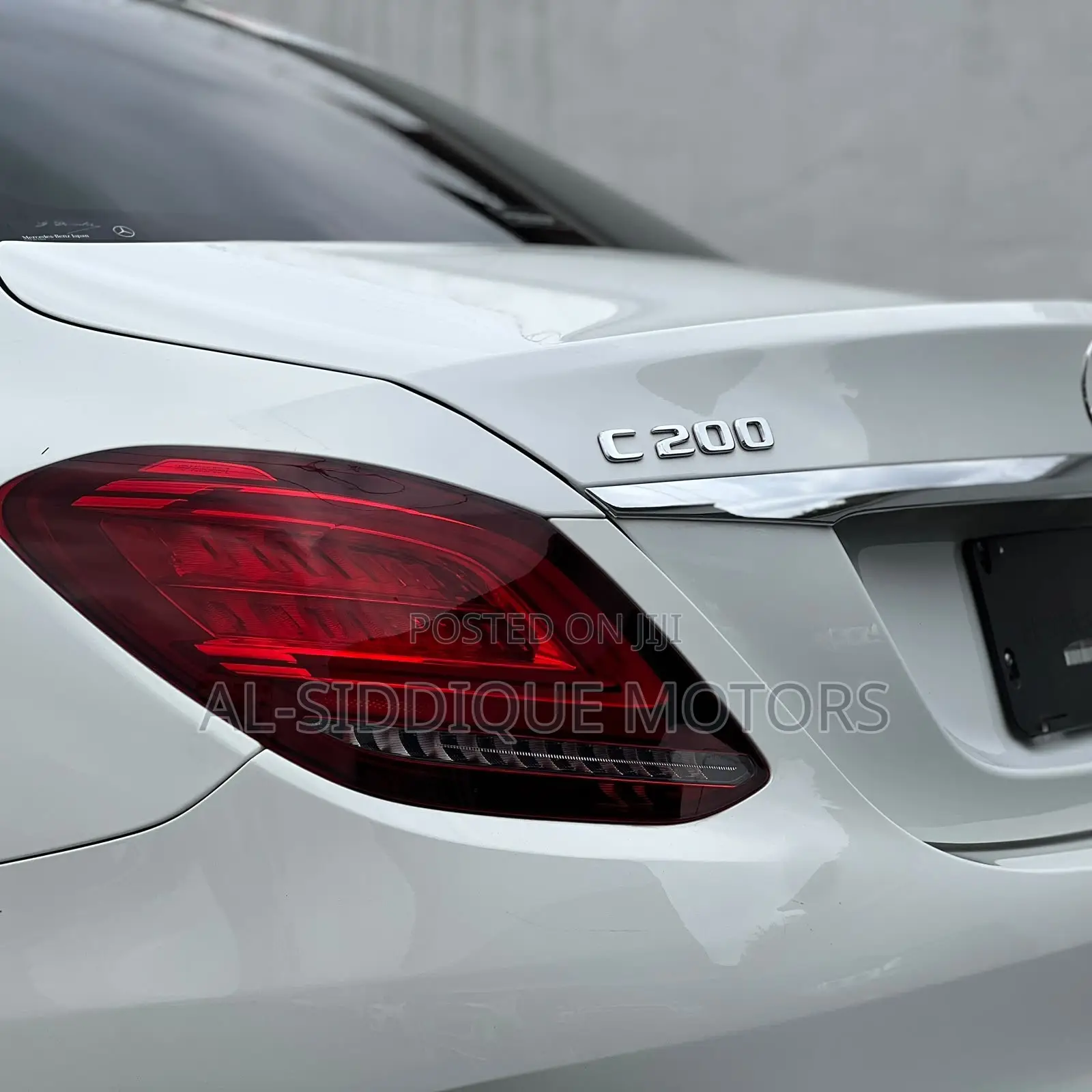 Mercedes-Benz C200 2019 White