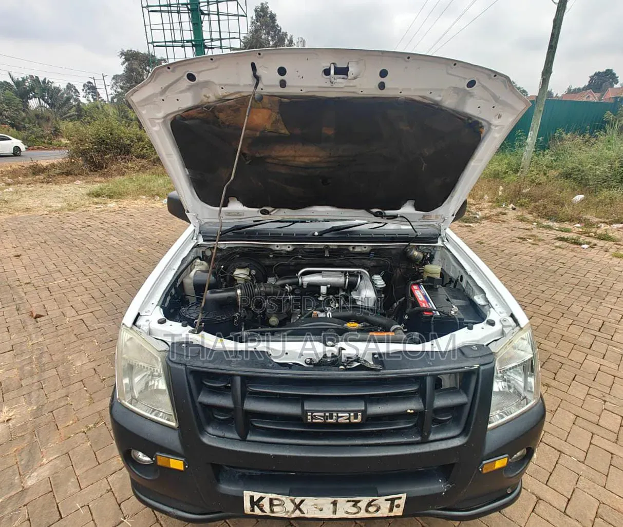 Isuzu D-MAX 2014 White