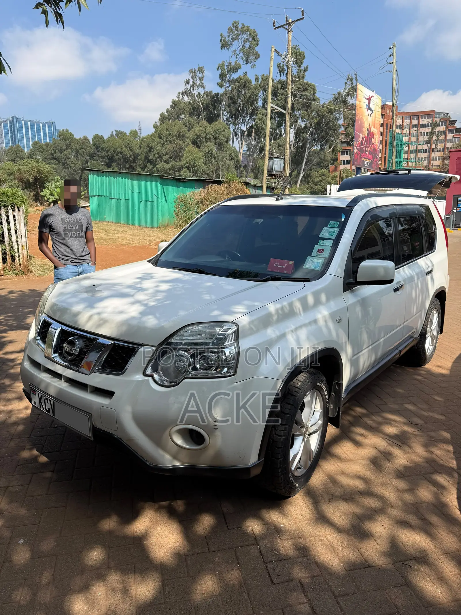 Nissan X-Trail 2012 White