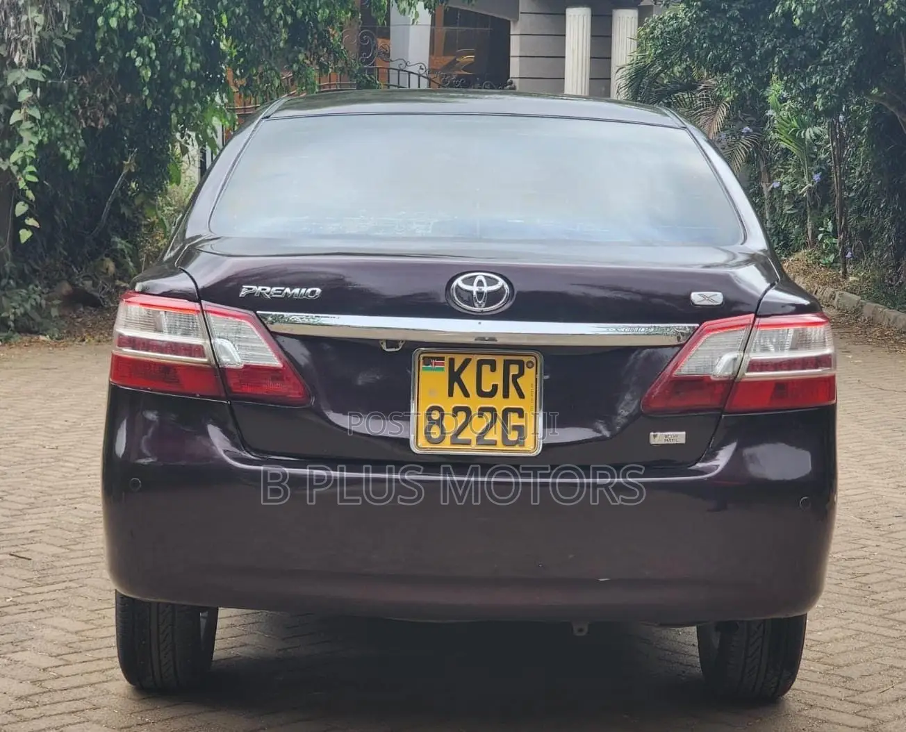 Toyota Premio 2011 Purple