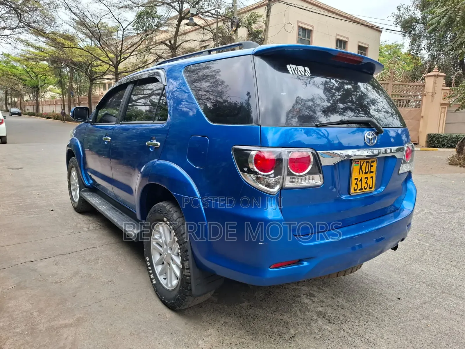 Toyota Fortuner 3.0 D AWD 2012 Blue