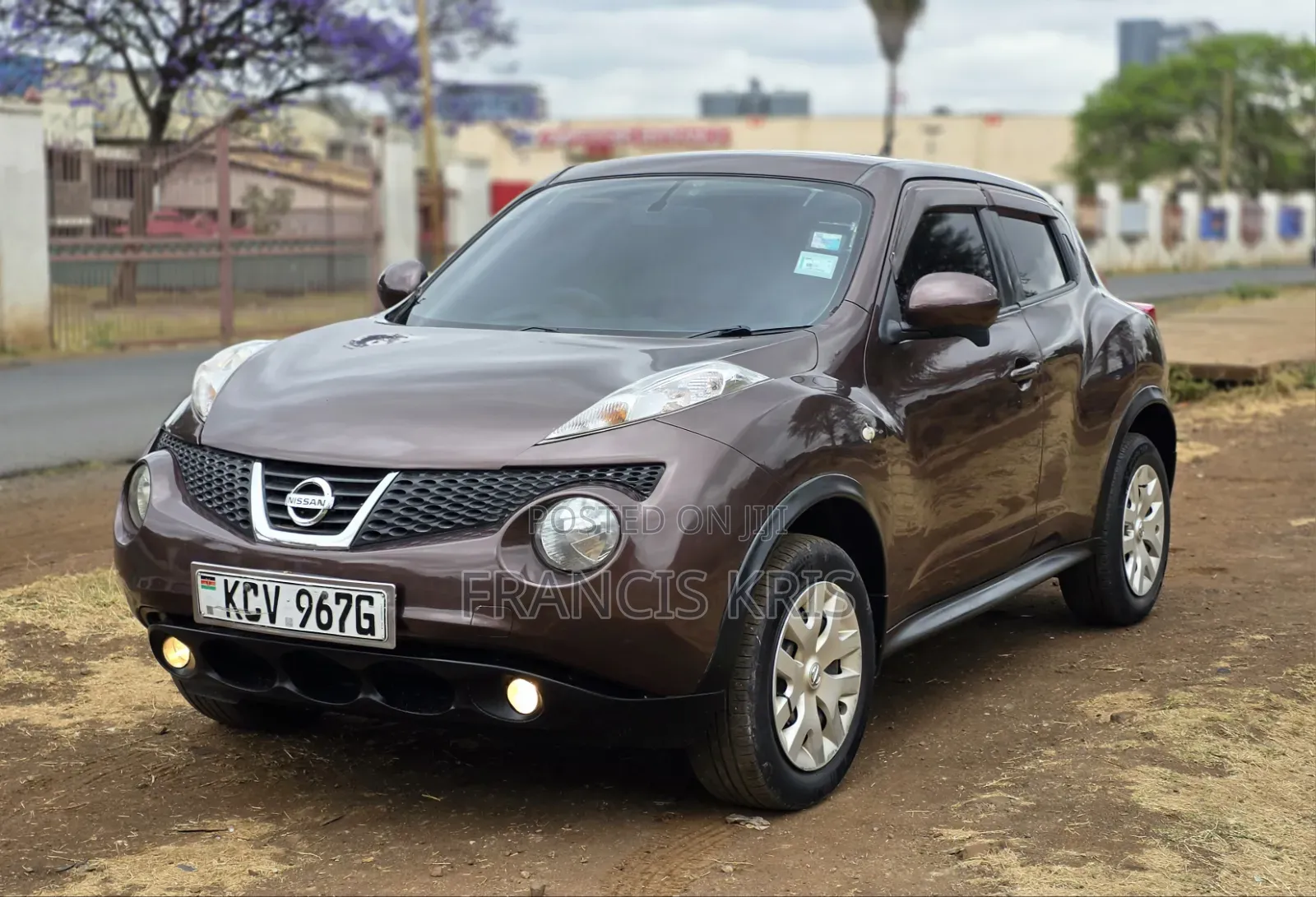 Nissan Juke 2012 Brown