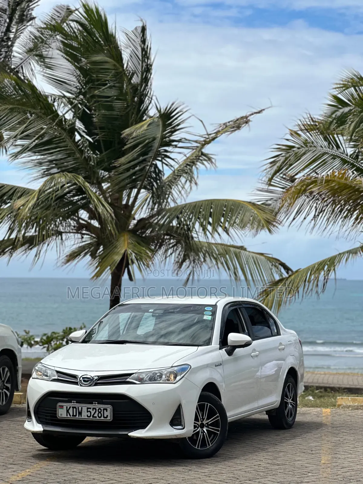 Toyota Axio 1.5 G 2WD 2018 White
