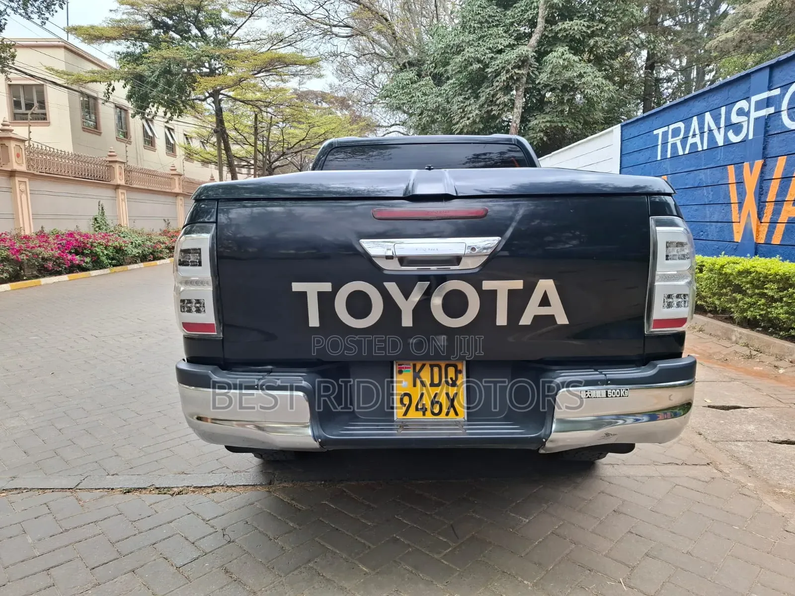 Toyota Hilux Revo Double Cab Deisel 2.4 RWD 2018 Black