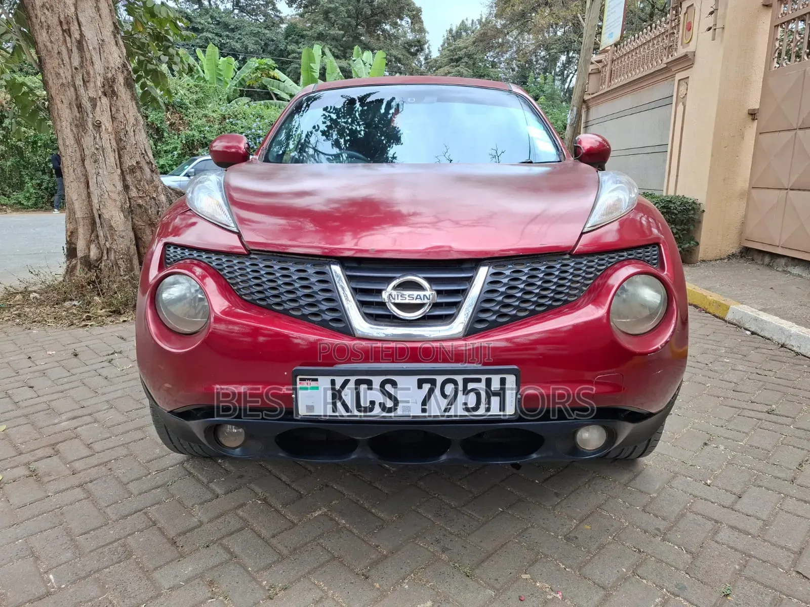 Nissan Juke 2011 Red