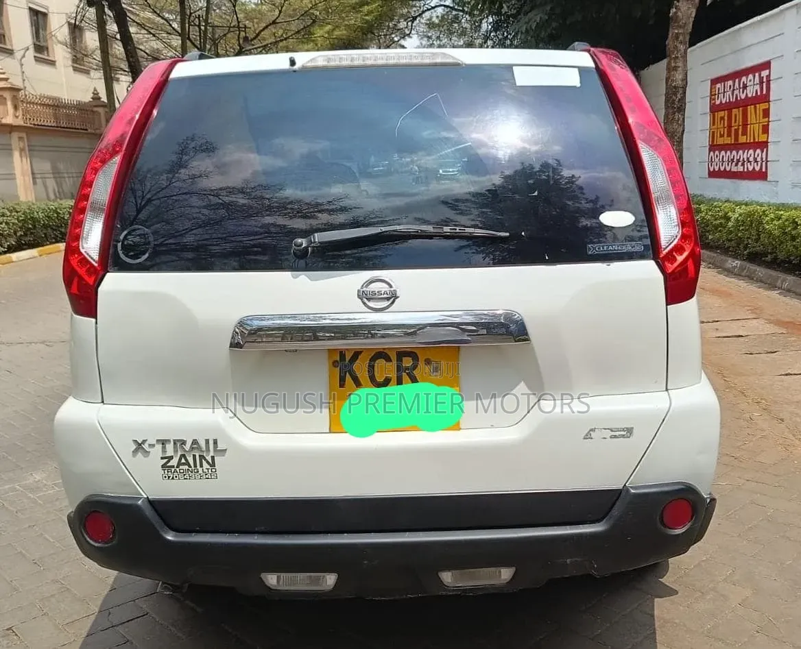 Nissan X-Trail 2011 White