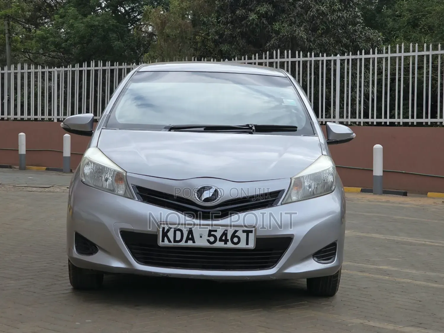 Toyota Vitz 2013 Black