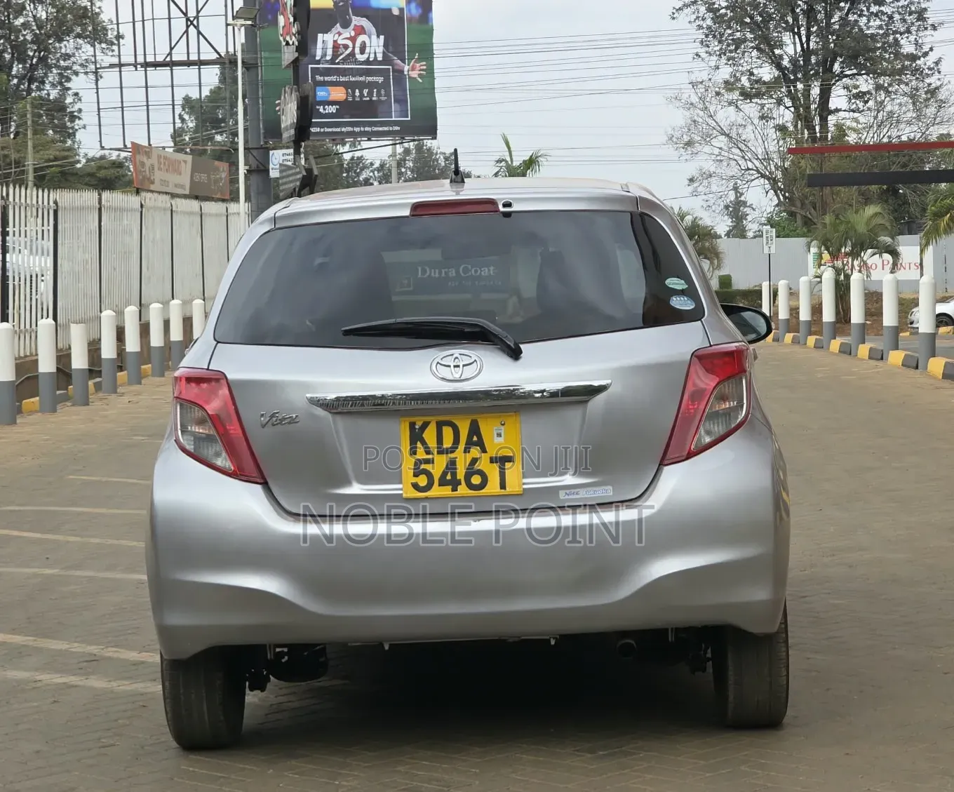 Toyota Vitz 2013 Black