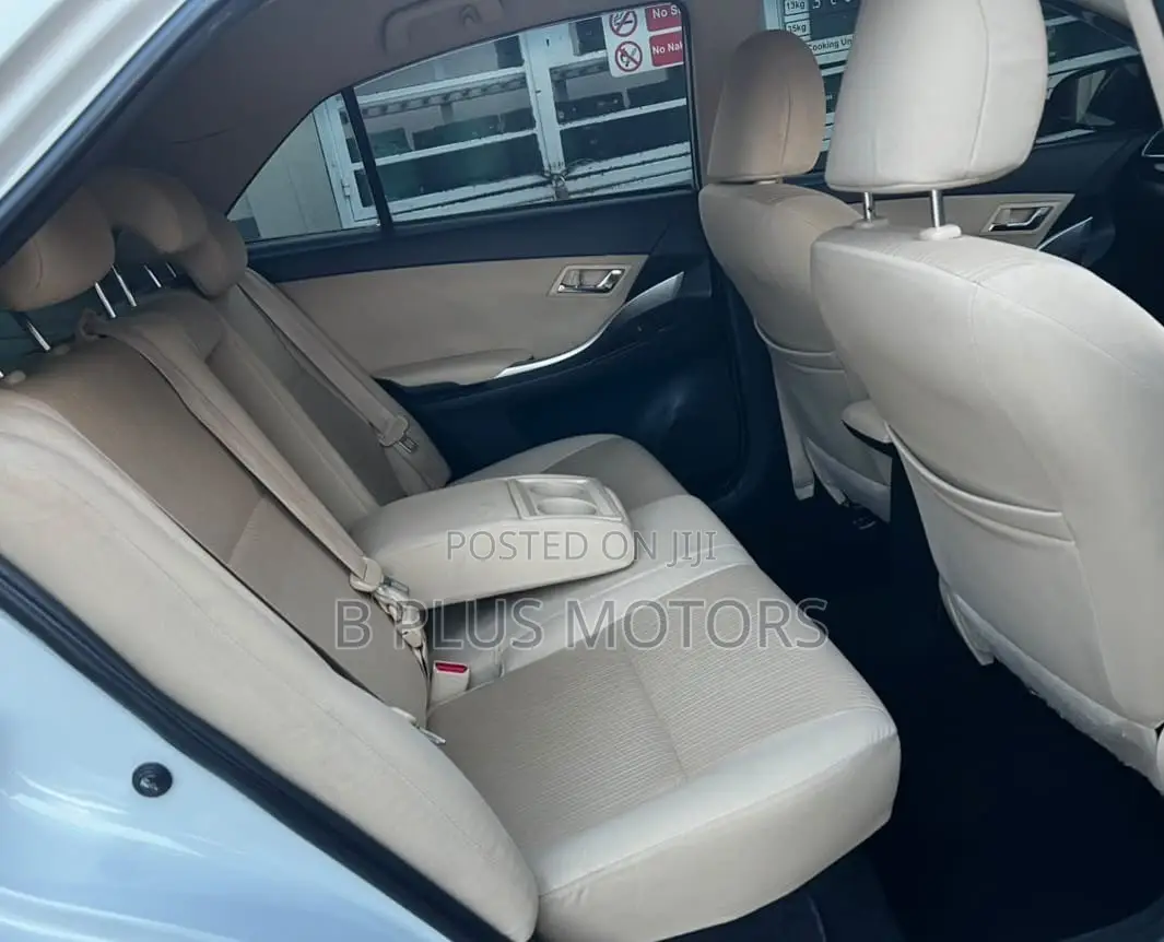 Toyota Premio 2017 White