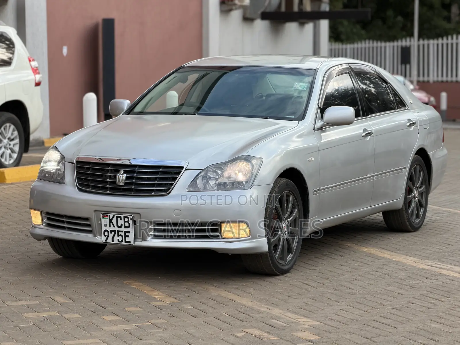 Toyota Crown 2008 Silver