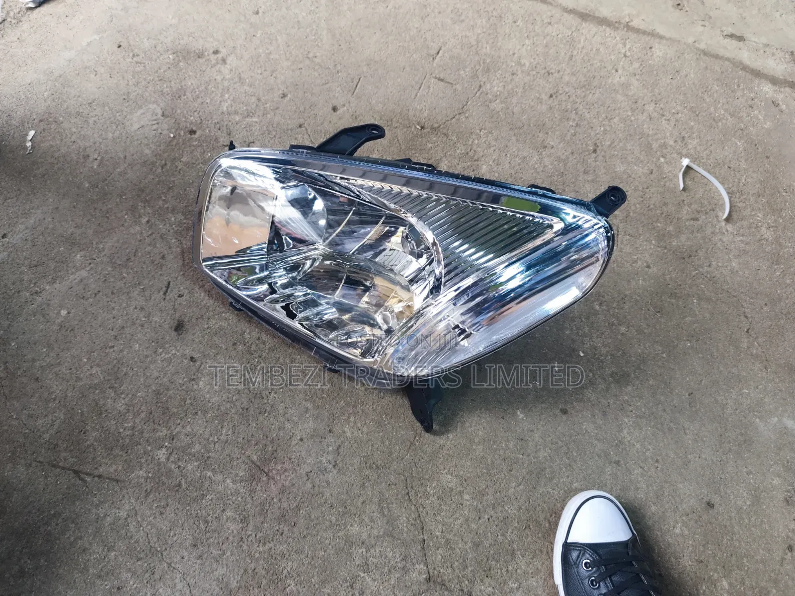 Toyota RAV4 ACA21 Headlamp (Years 2001, 2002, 2003)