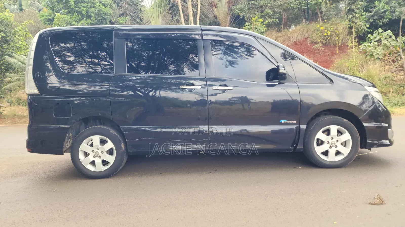 Nissan Serena 2016 Black