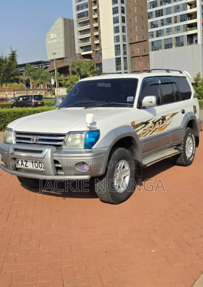 Toyota Land Cruiser Prado 2001 Silver