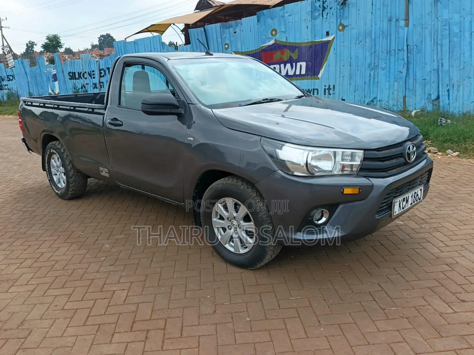 Toyota Hilux 2017 Gray