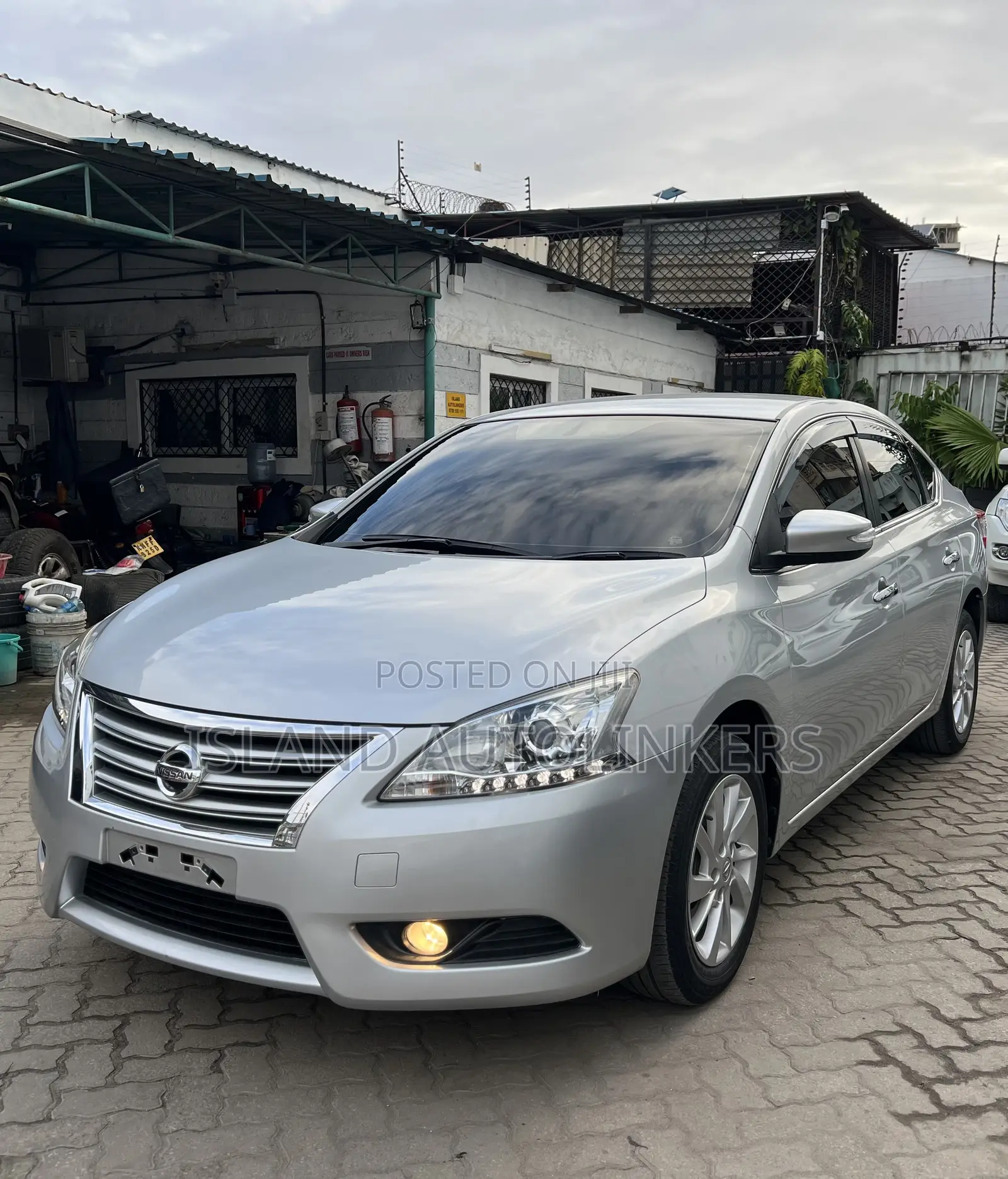 Nissan Sylphy 2016 Silver