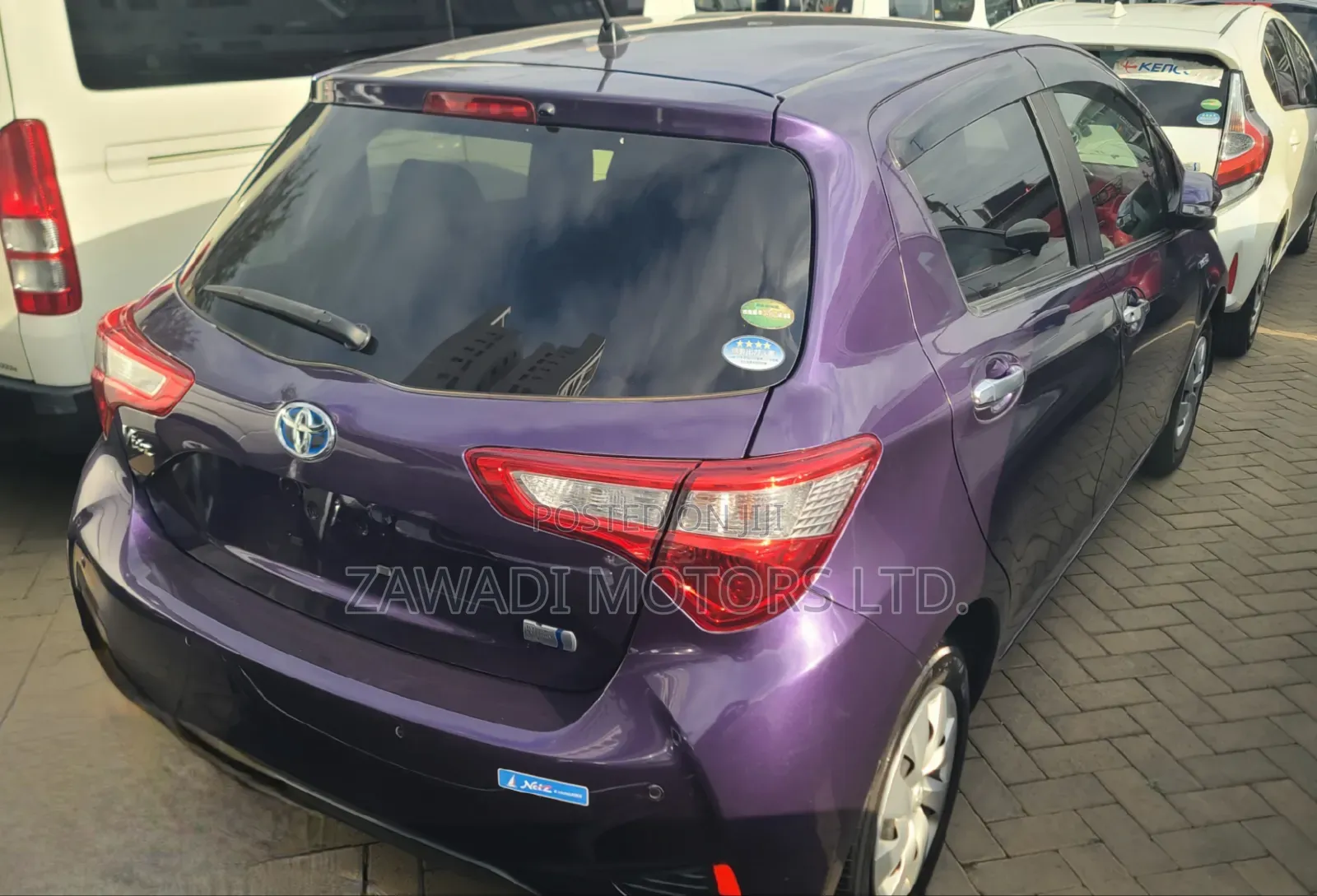 Toyota Vitz 1.5 FWD Hybrid 5dr 2019 Purple