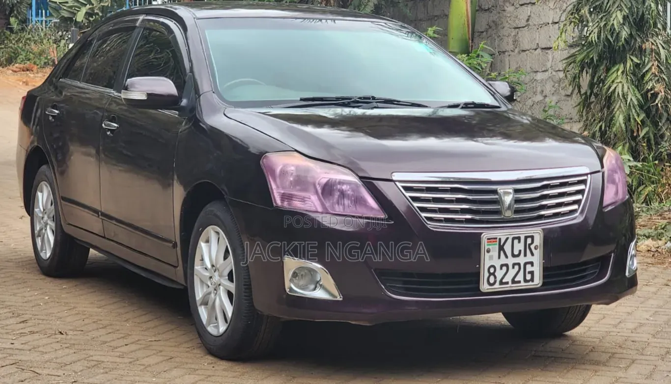 Toyota Premio 2011 Maroon