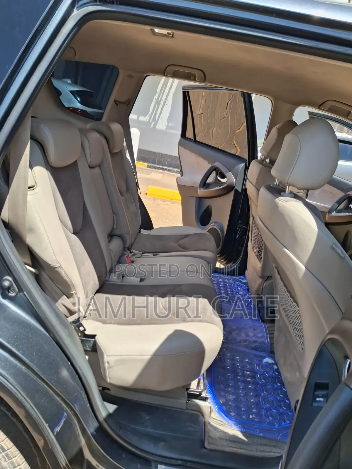 Toyota Vanguard 2008 Gray