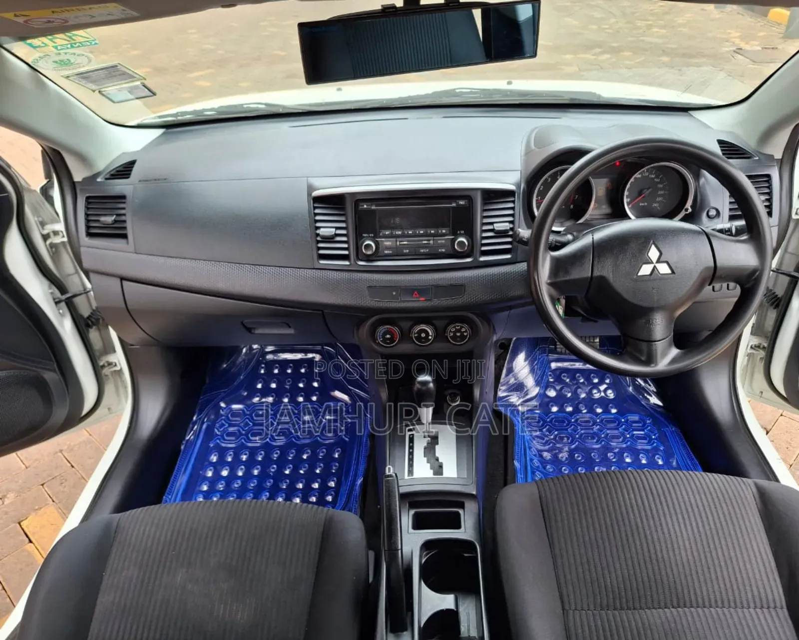 Mitsubishi Lancer 2015 White