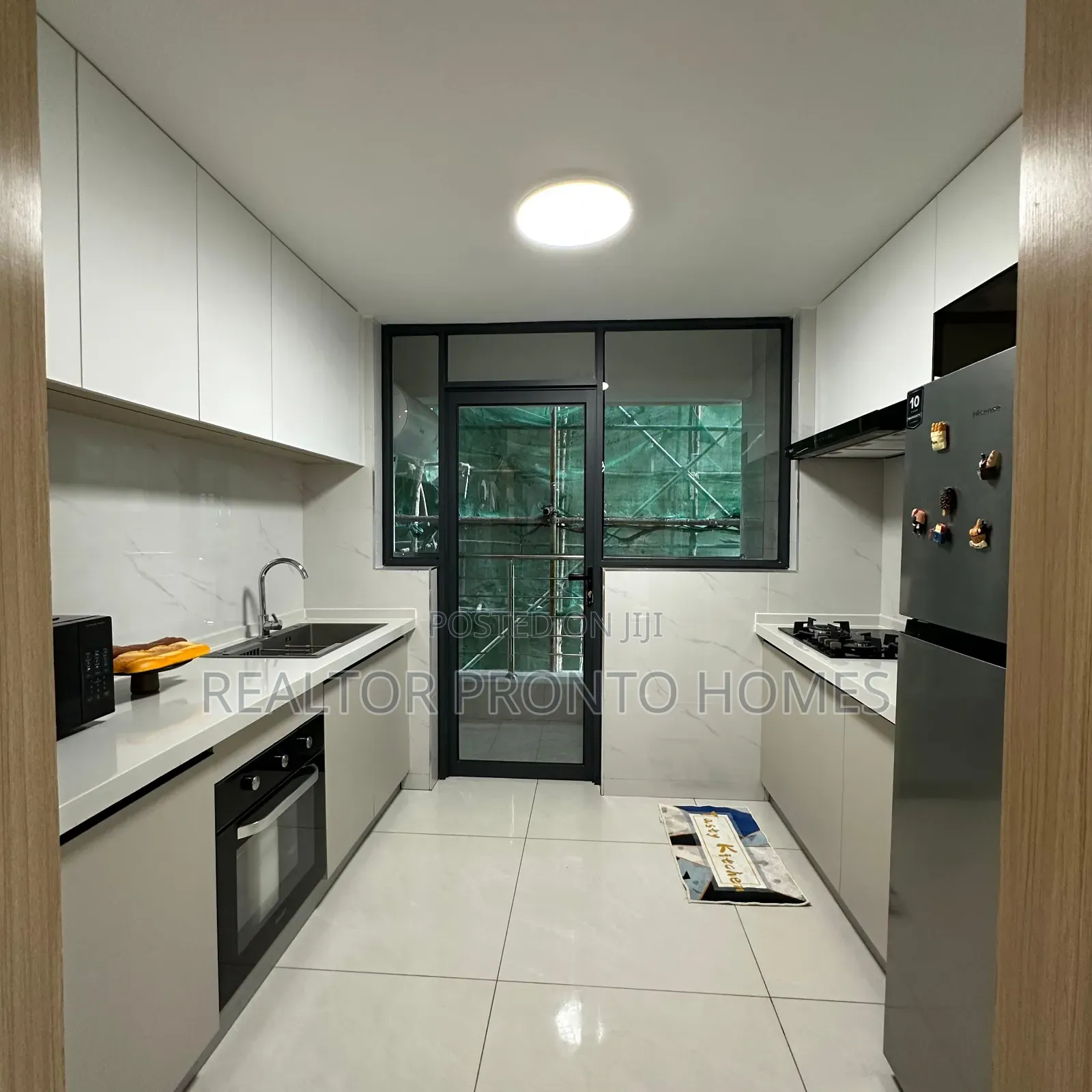 2bdrm Apartment in Westlands Nairobi, Raphta Road Area for sale