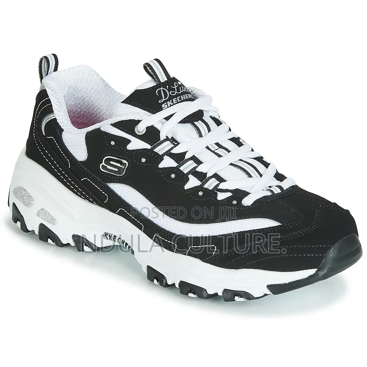 Skechers D Lite’s Original Sneakers