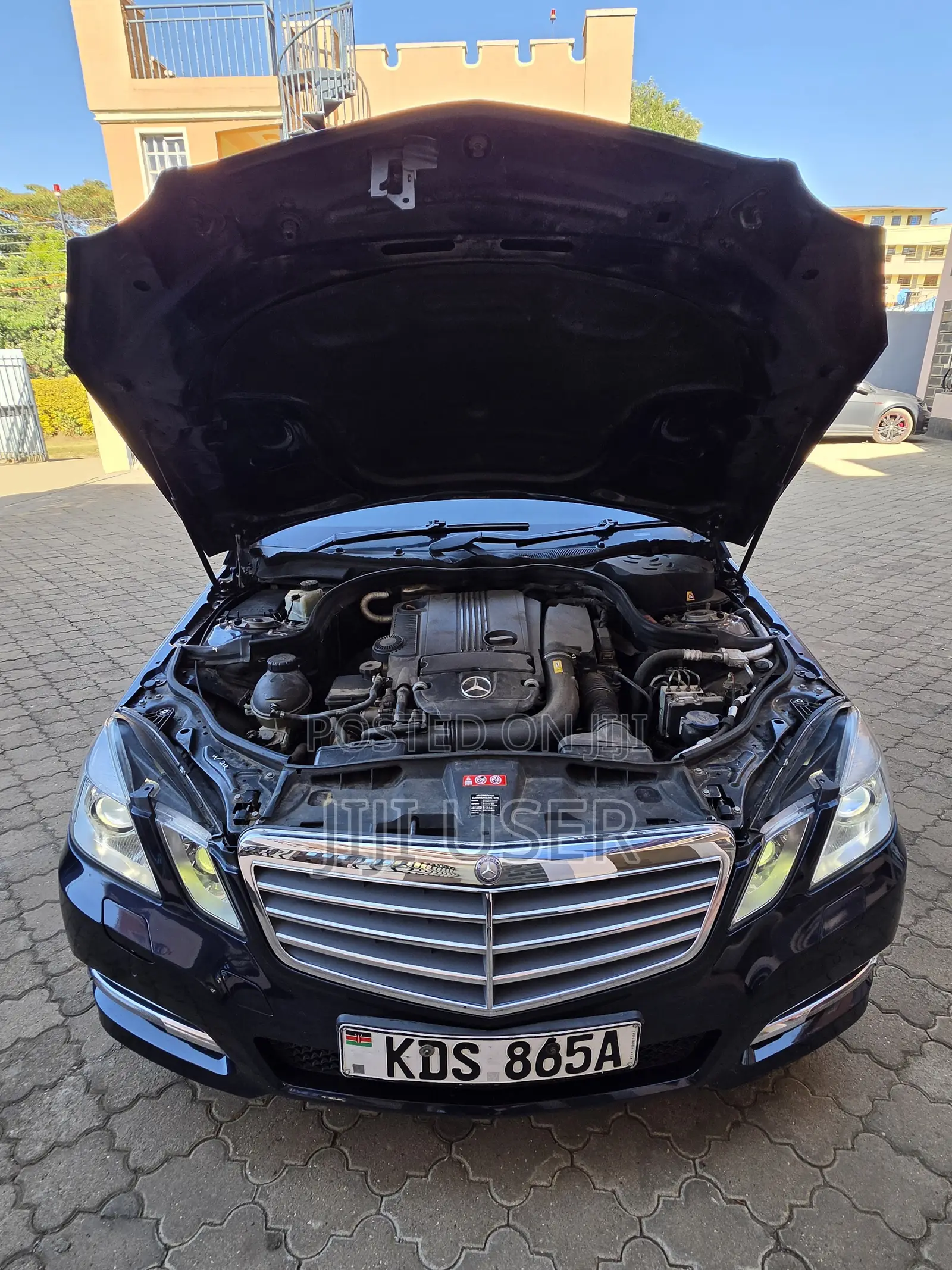 Mercedes-Benz E250 2012 Blue
