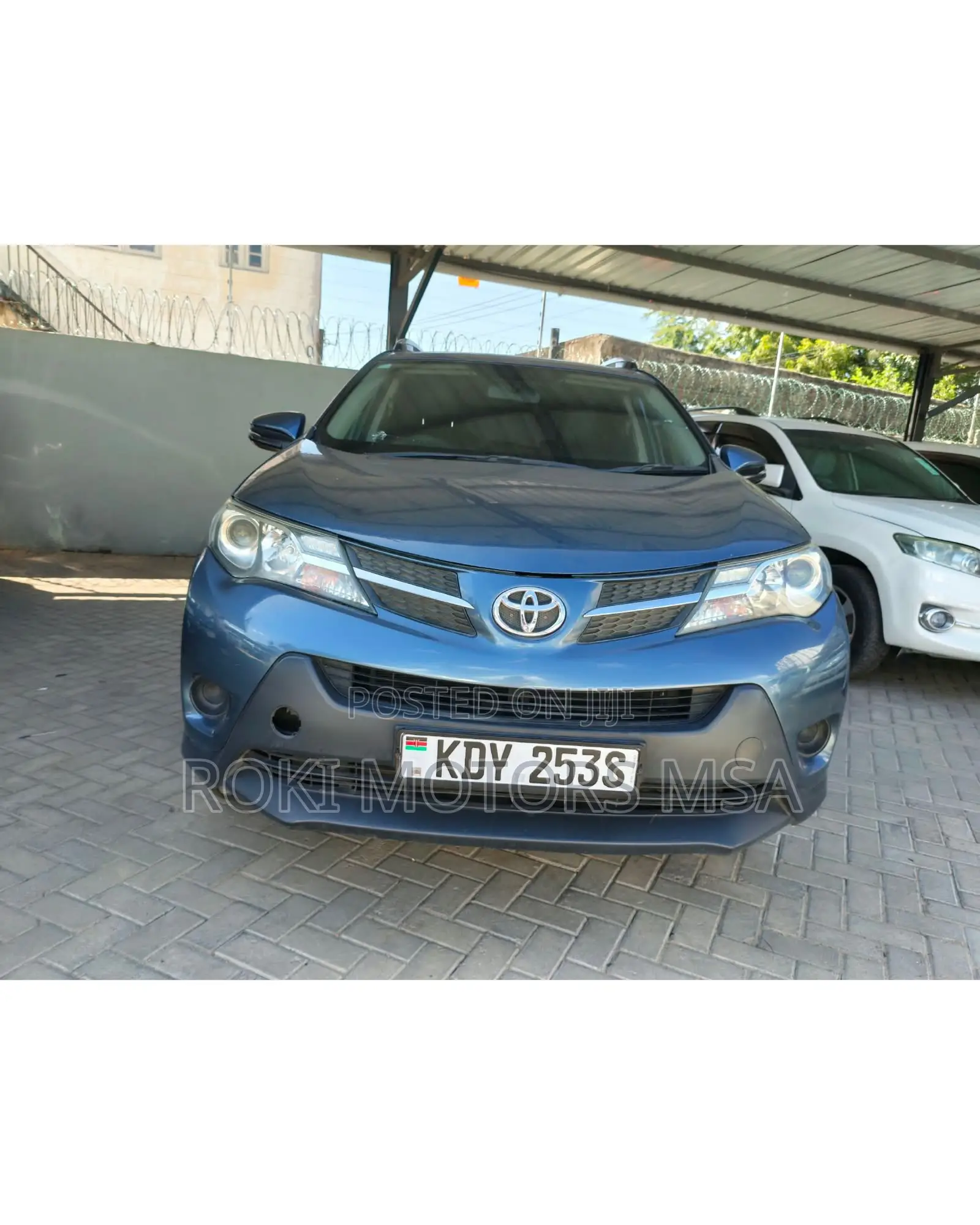 Toyota RAV4 2013 Blue