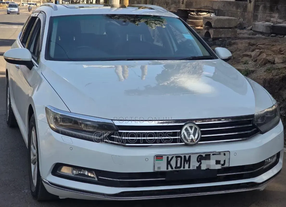 Volkswagen Passat 2016 White