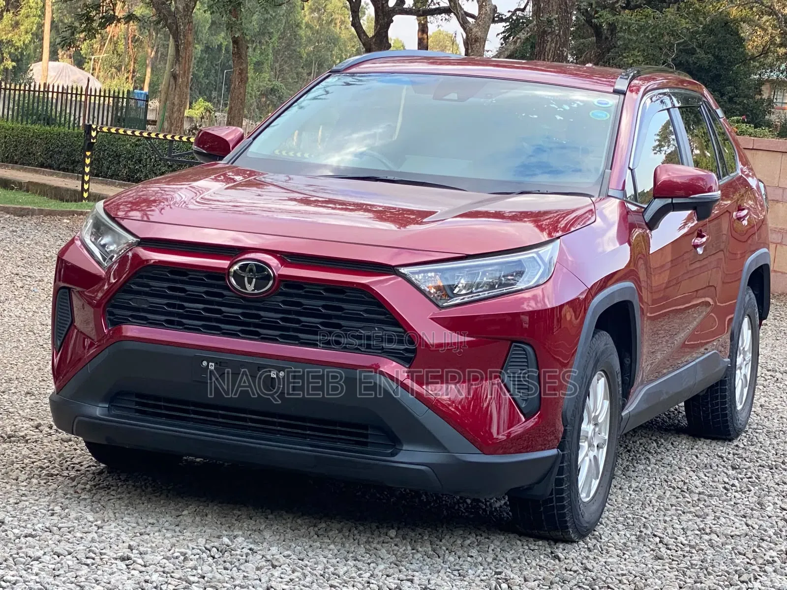 Toyota RAV4 2019 Maroon