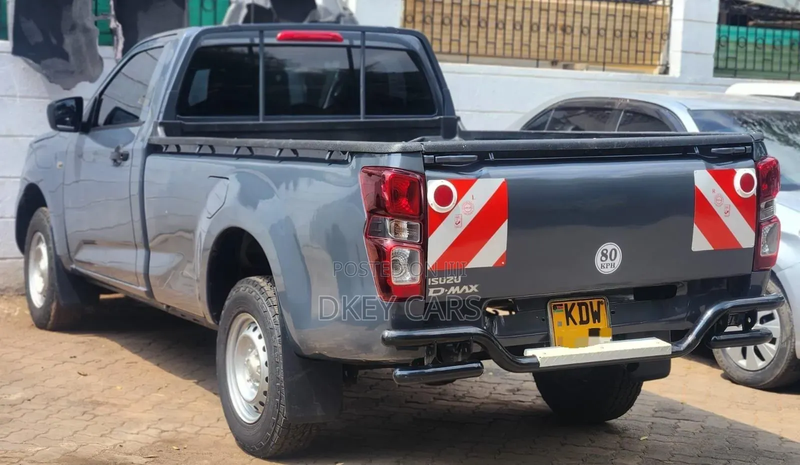Isuzu D-MAX 2025 Gray