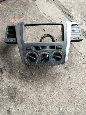 Hillux Vigo AC Control