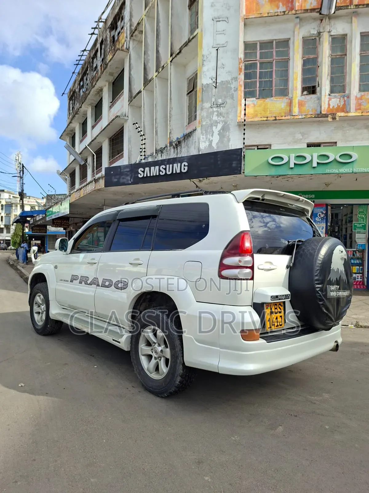 Toyota Land Cruiser Prado 2009 White