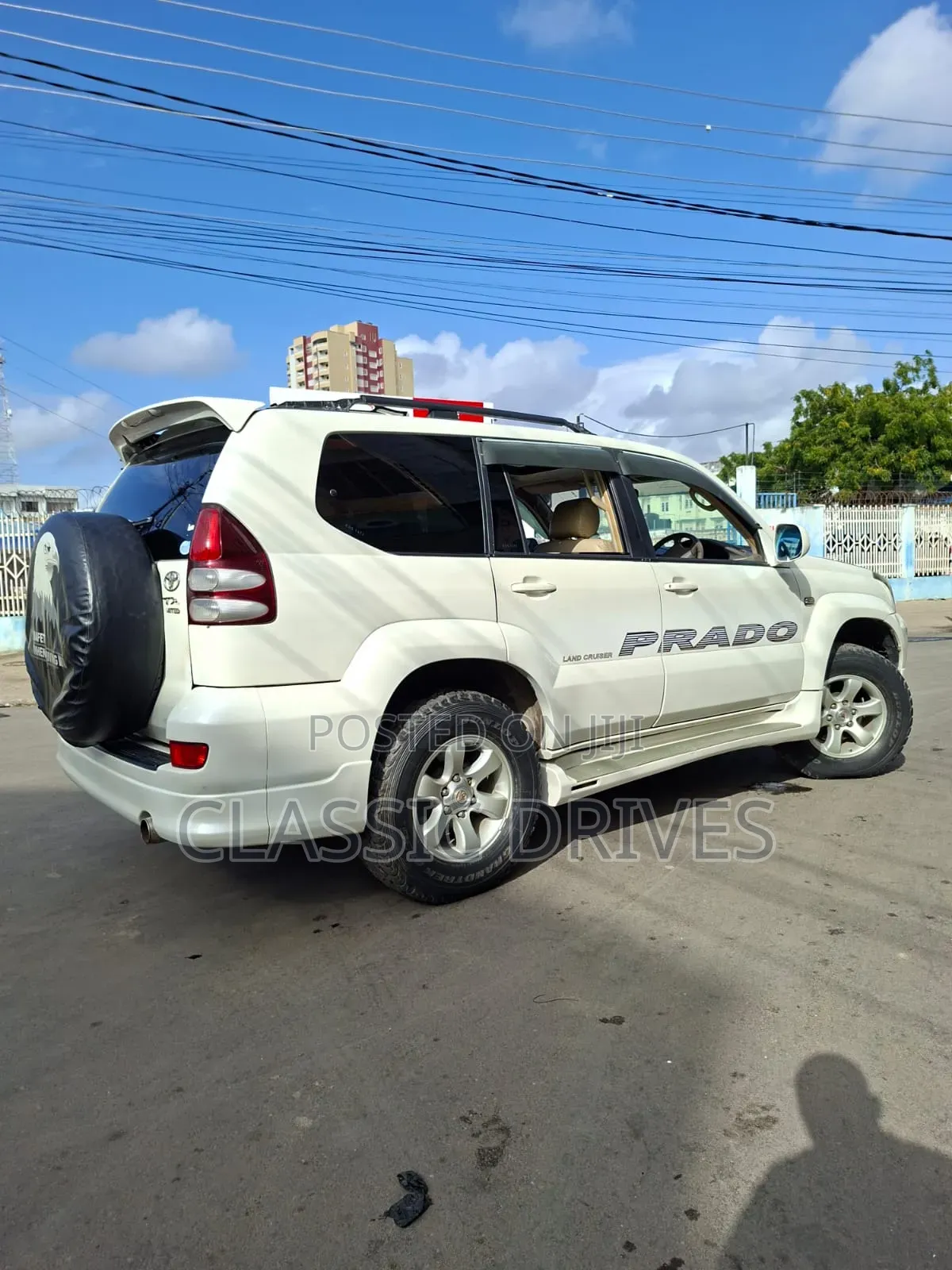 Toyota Land Cruiser Prado 2009 White