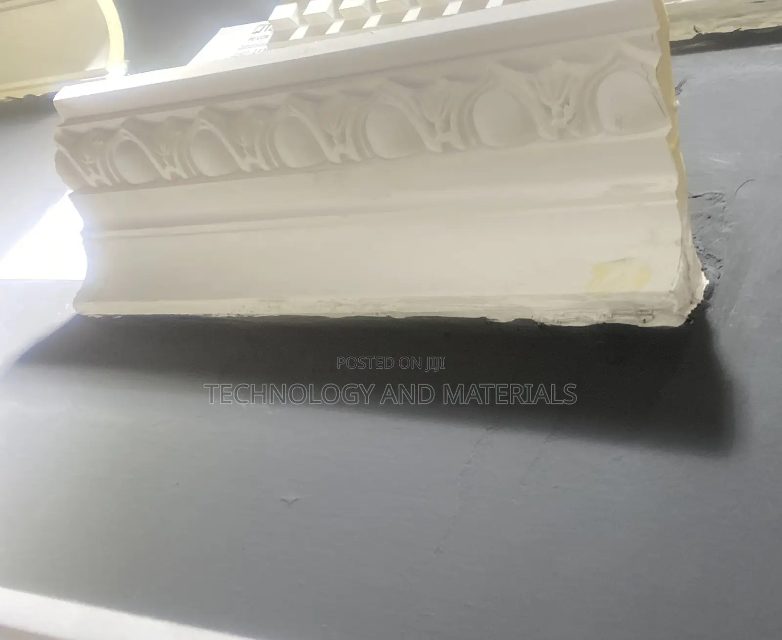 Pu Cornice 2.4*4inch A015