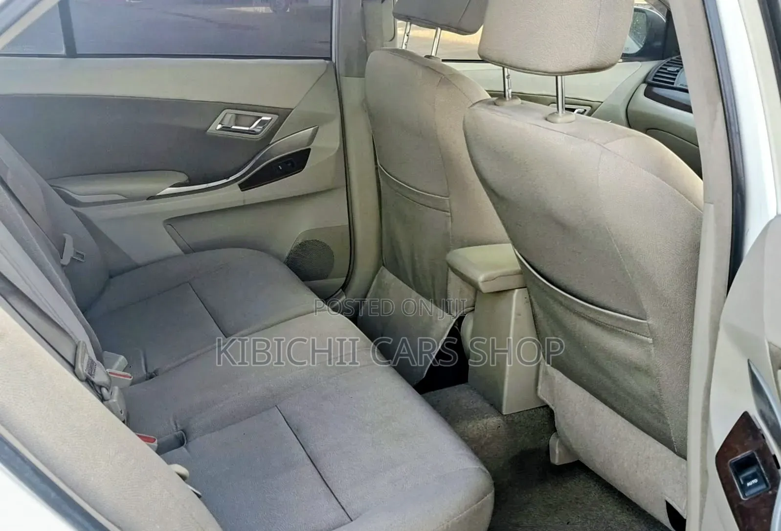 Toyota Premio 1.8 FWD 2013 White