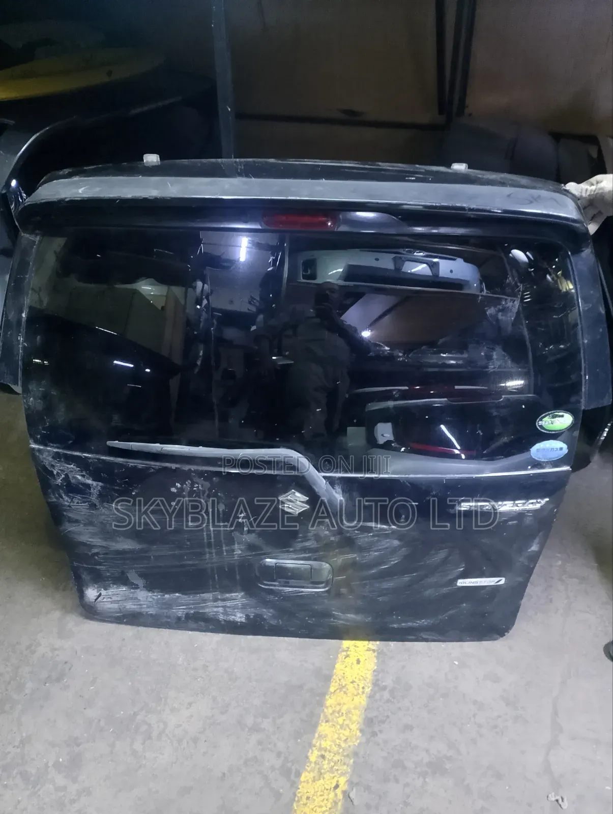 Suzuki Stingray Tailgate