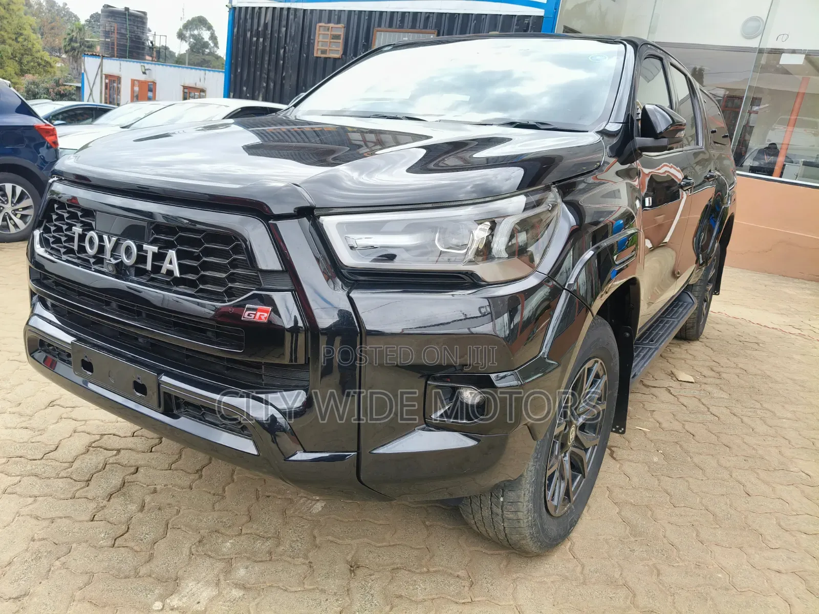 Toyota Hilux 2022 Black