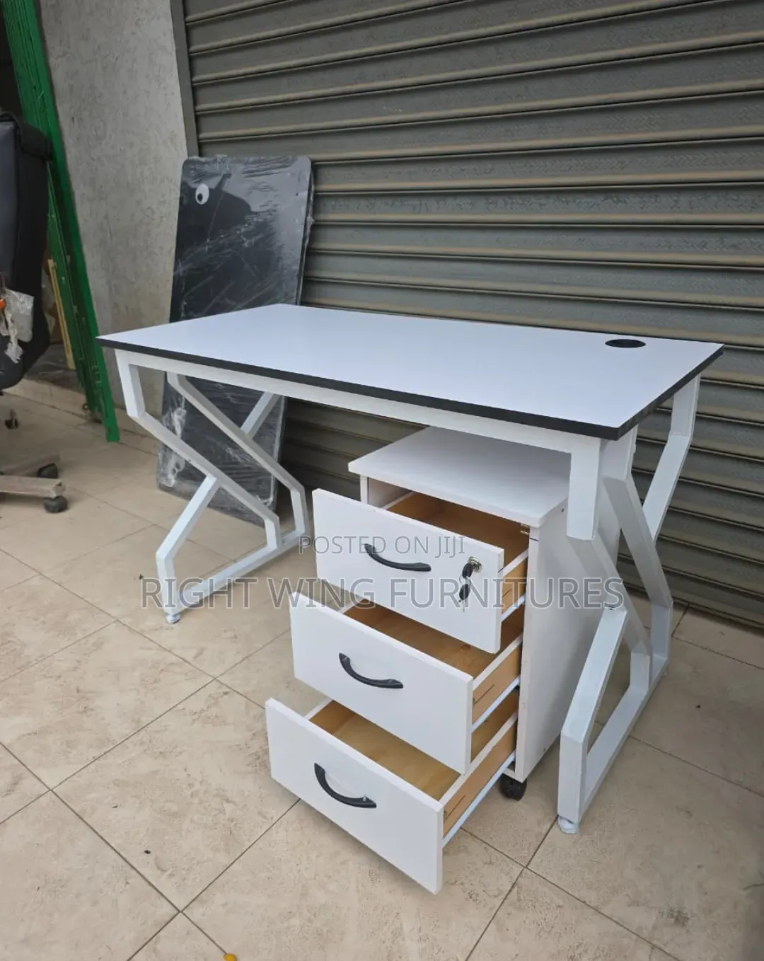 Modern Stylish Design Office Desk +Cabinet