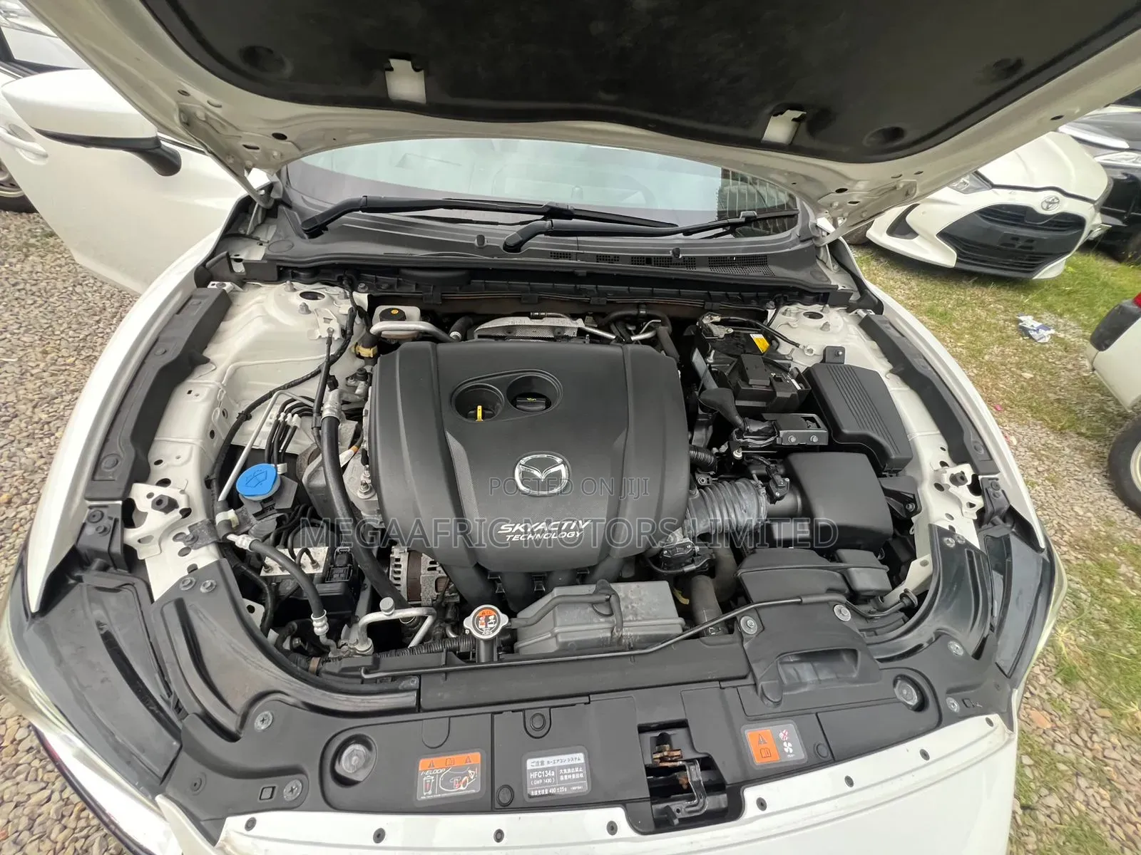 Mazda Atenza 2019 White