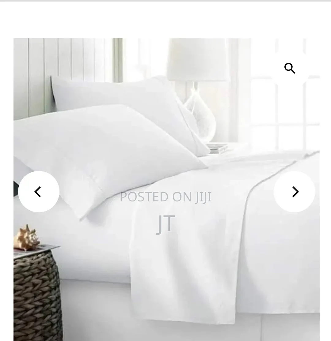 Pure White Plain Bedsheet (Size 5×6)