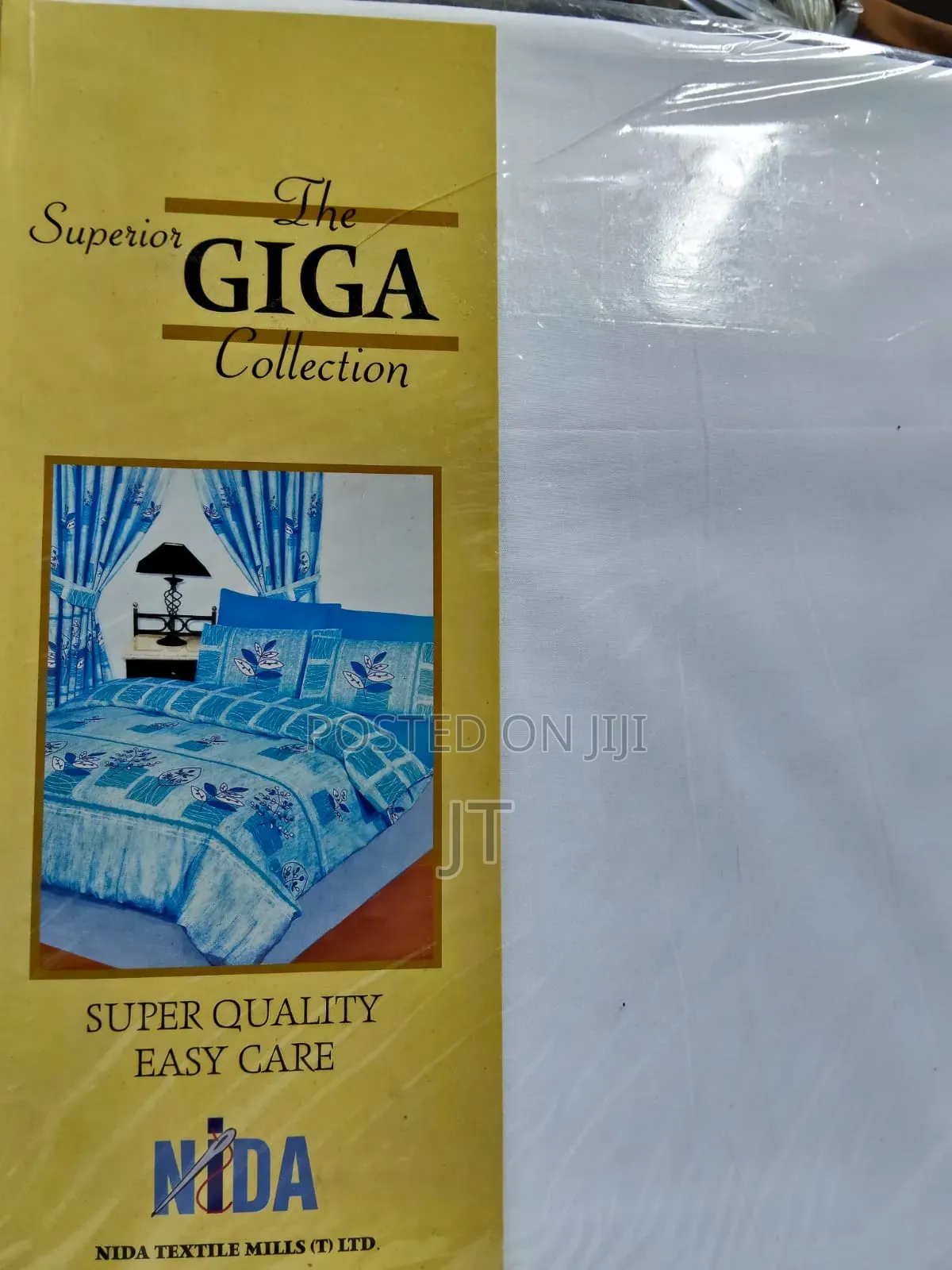 Pure White Plain Bedsheet (Size 5×6)