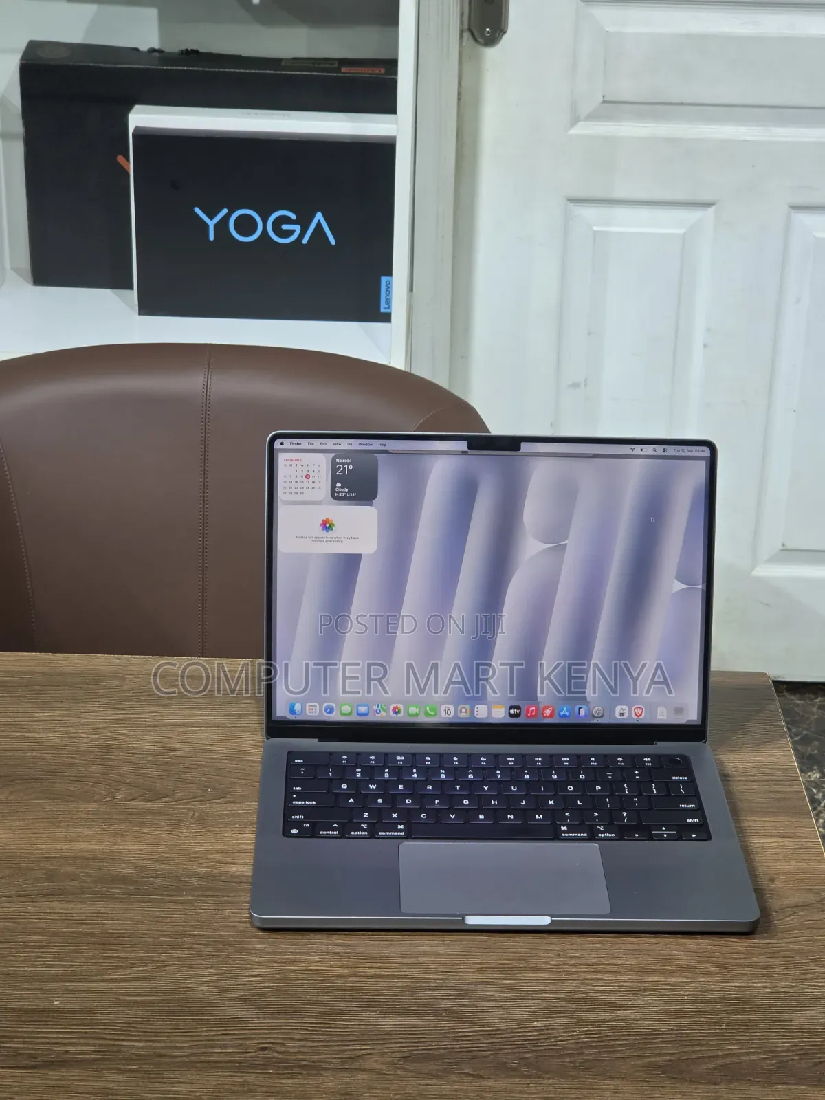 Laptop Apple MacBook Pro 2021 M1 16GB Apple M1 Pro SSD 512GB