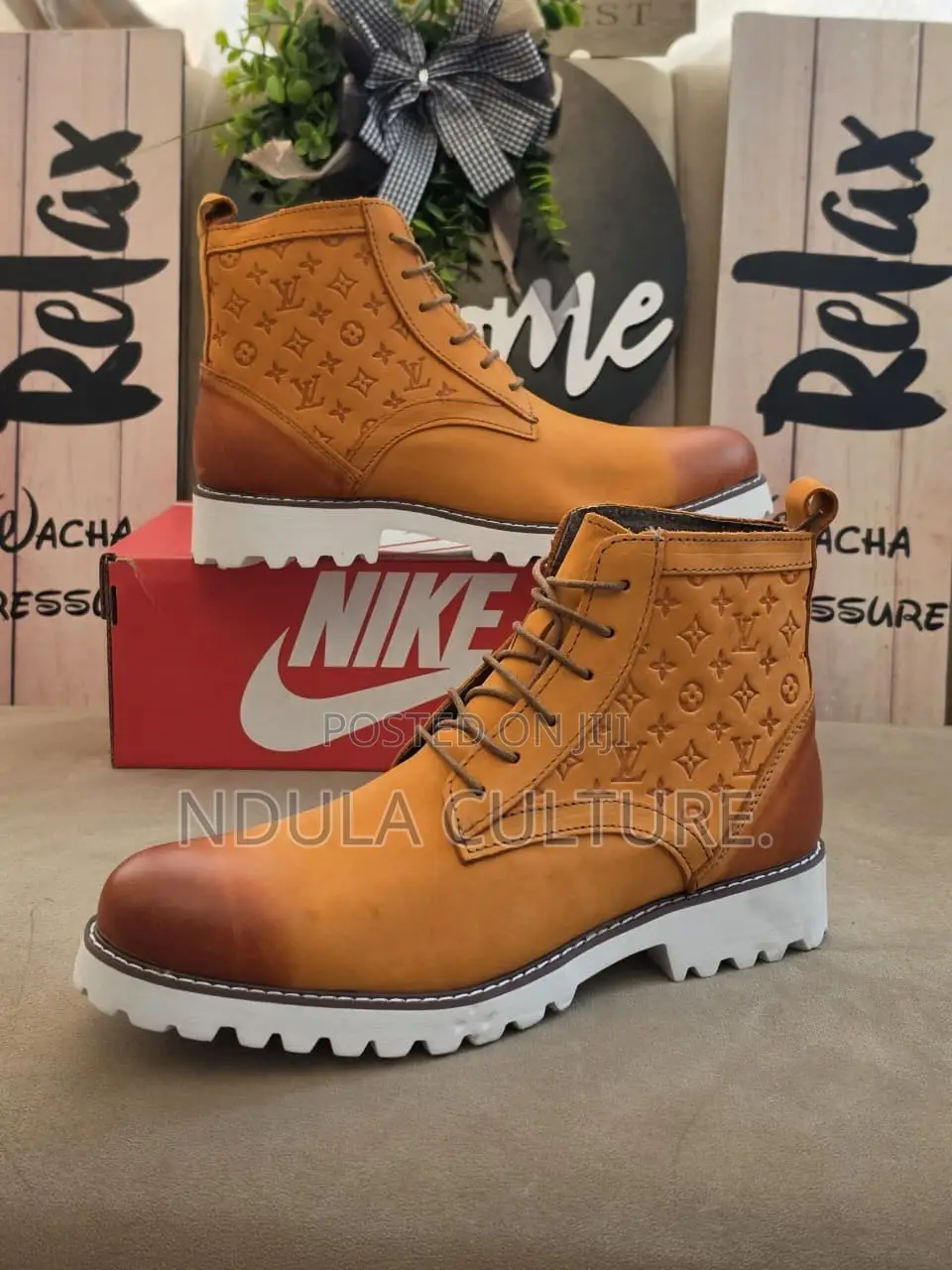 Timberland Logo Printed White Sole Boots