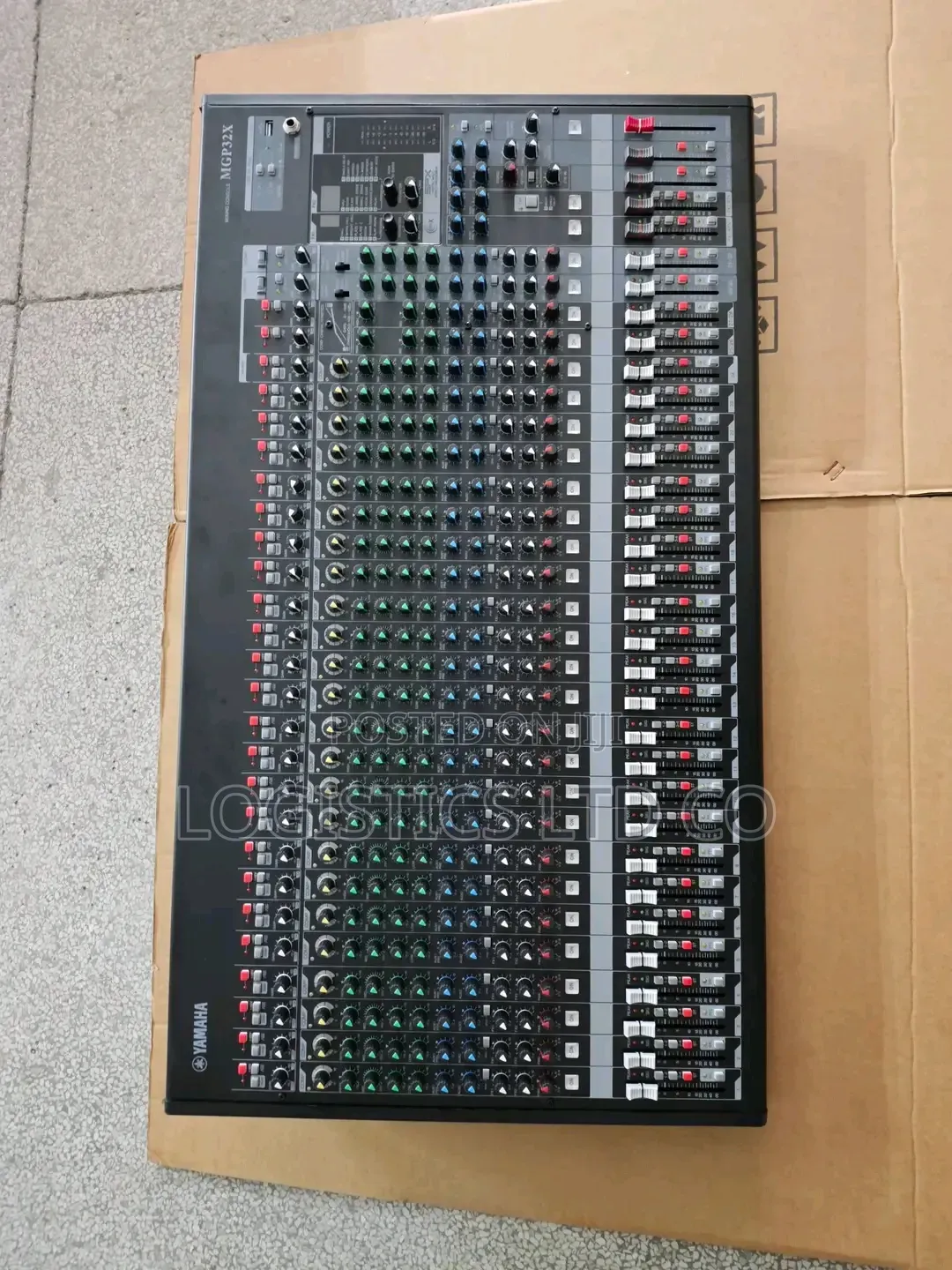 Yamaha MG32/14FX Audio Mixer
