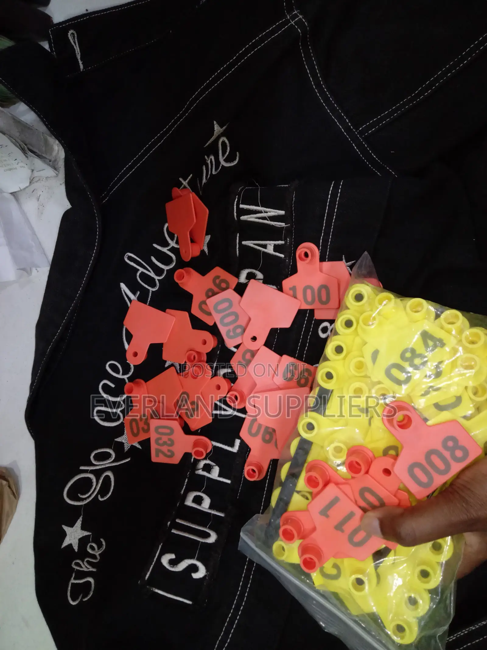 Ear Tags - (A Pack) Water Resistant