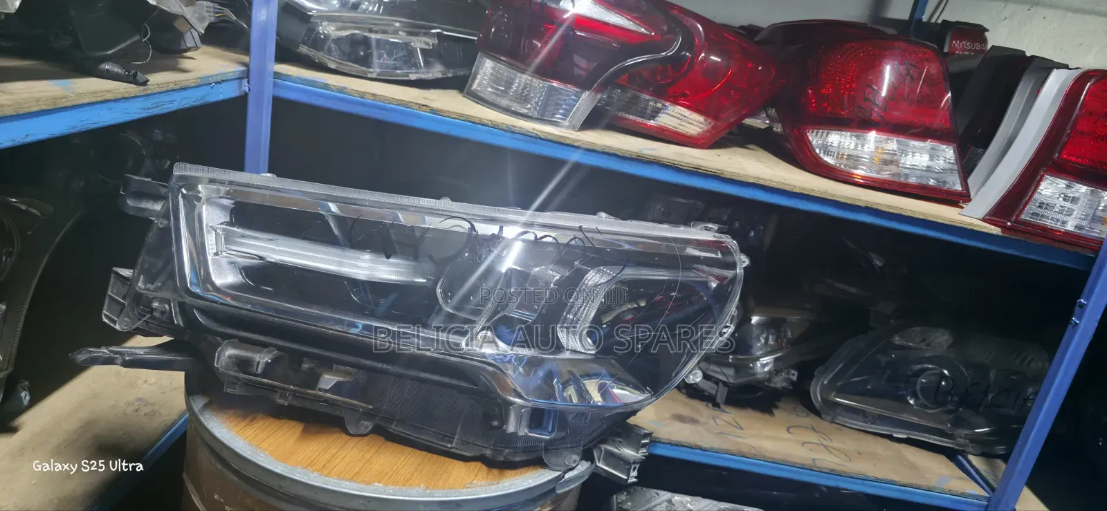 Toyota Hilux Revo Headlight Xenon 2018
