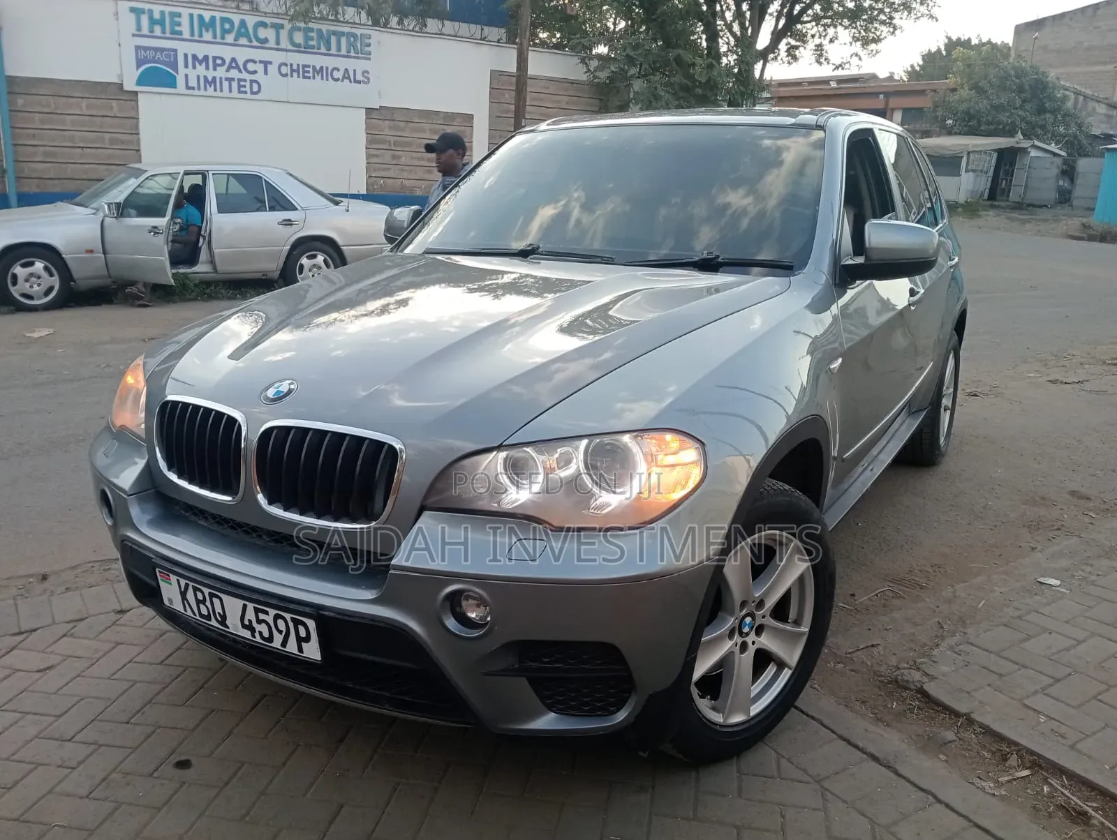 BMW X5 xDrive30i AWD (3.0L 6cyl 6A) 2010 Gray